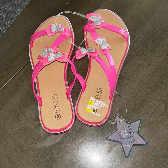 😍NWT pink butterfly flip flops 😍 - Picture 2 of 3